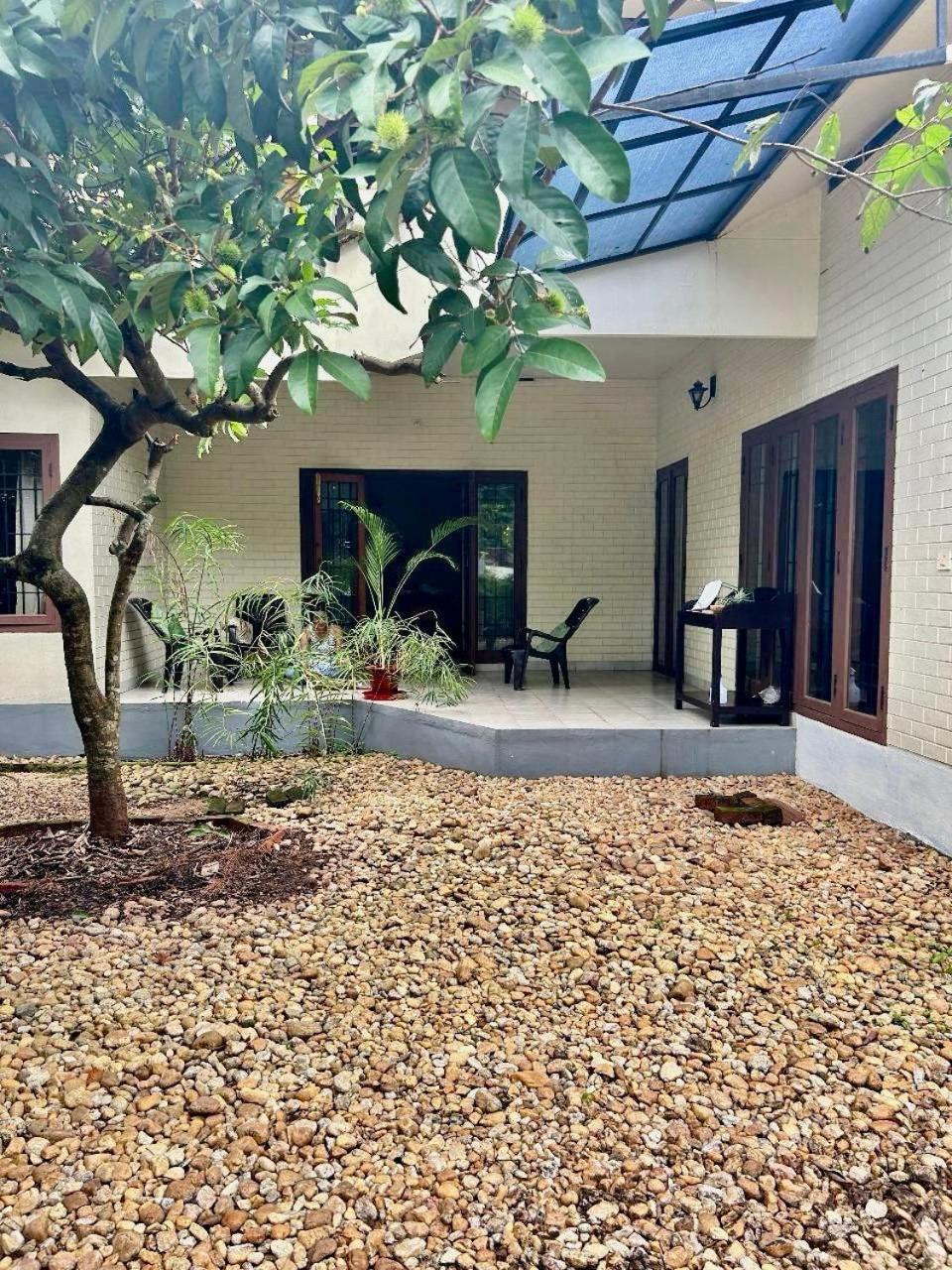 Mango Tree Villa Kochi Bagian luar foto