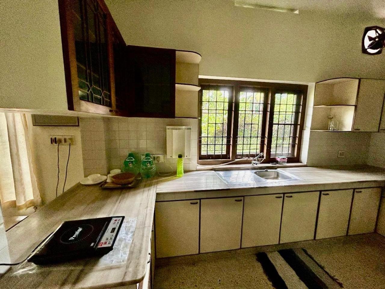Mango Tree Villa Kochi Bagian luar foto